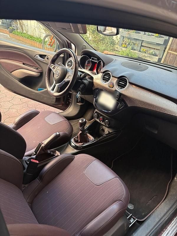Usata Opel Adam 87 CV (63 kW) 2013 Utilitaria