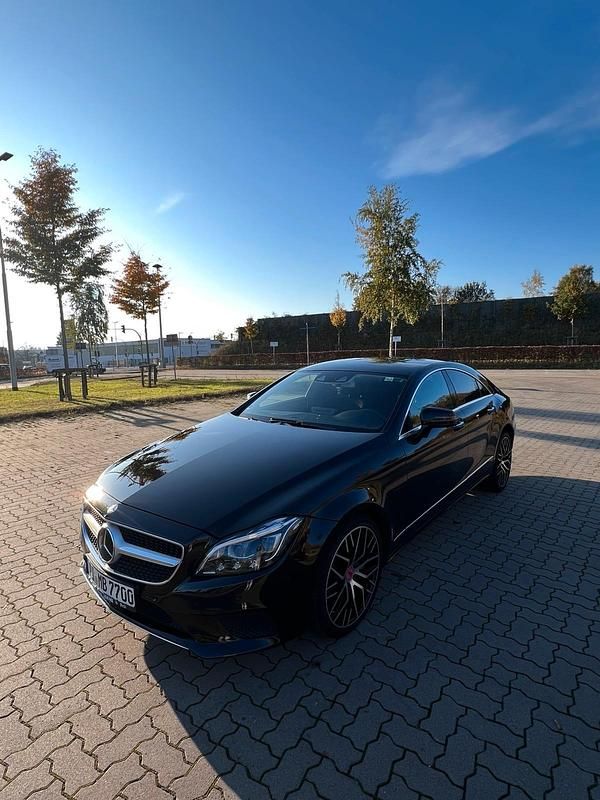 Schwarz Gebraucht 2014 Mercedes CLS400 Limousine | 23.000 € - Bild 1/4