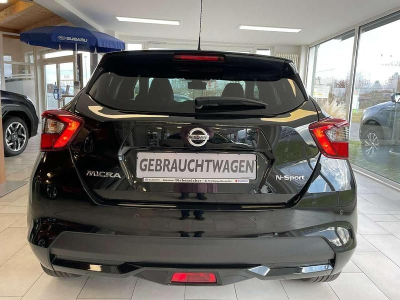 Gebraucht Nissan Micra 71 PS (52 kW) 2022 Schwarz Kleinwagen