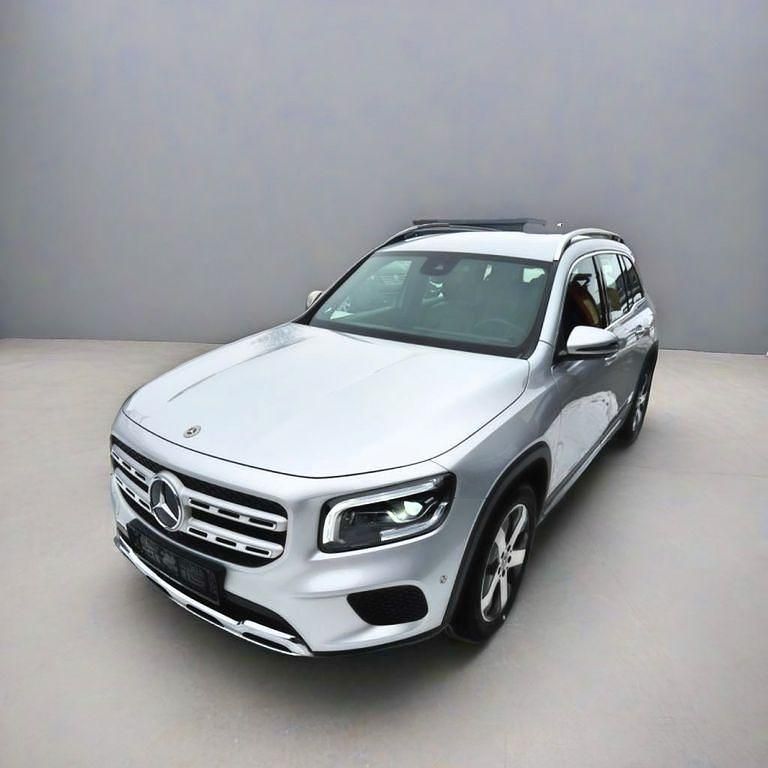 Gebraucht Mercedes GLB200 150 PS (110 kW) 2021 Silber SUV