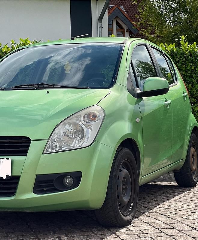 Grün Gebraucht 2008 Suzuki Splash Kleinwagen | 2.100 € (Fairer Preis) - Bild 1/4