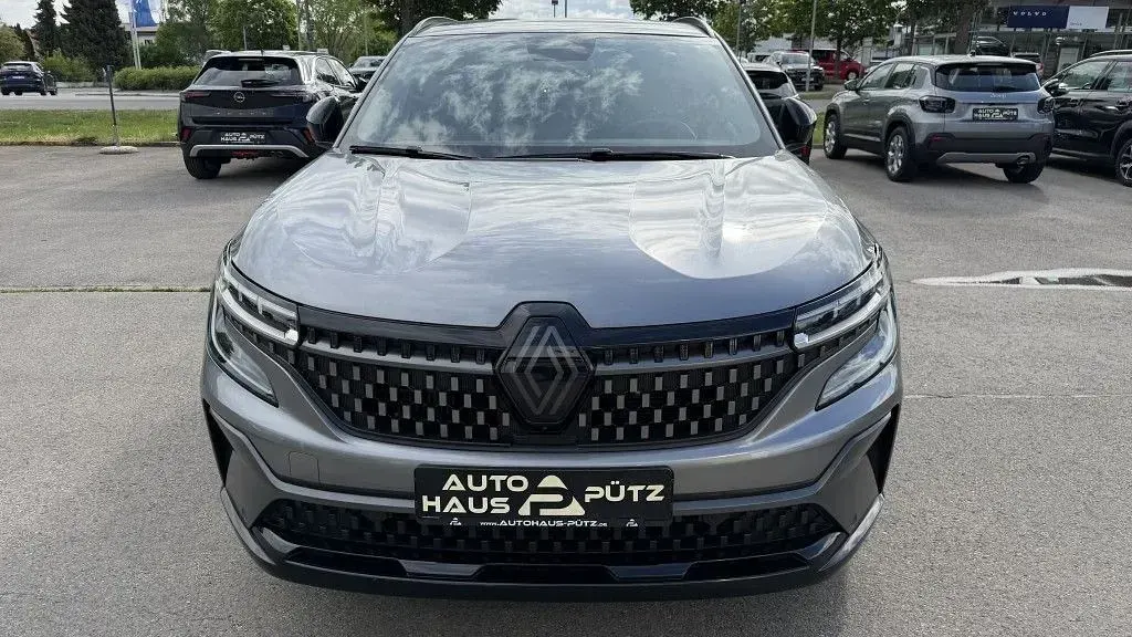 Gebraucht Renault Austral Techno 158 PS (116 kW) 2023 Grau SUV