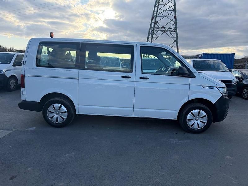 Gebraucht VW Caravelle 110 PS (80 kW) 2021 Weiß Van