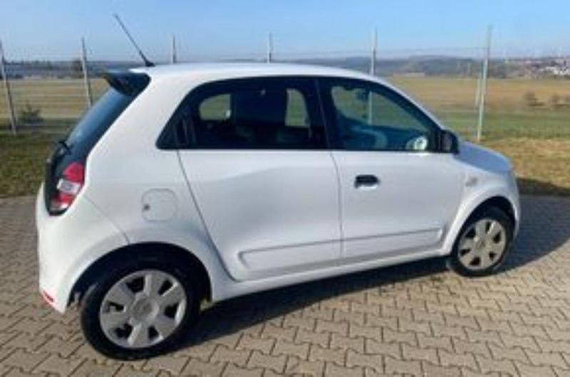 Gebraucht Renault Twingo 69 PS (50 kW) 2019 Weiß Kleinwagen