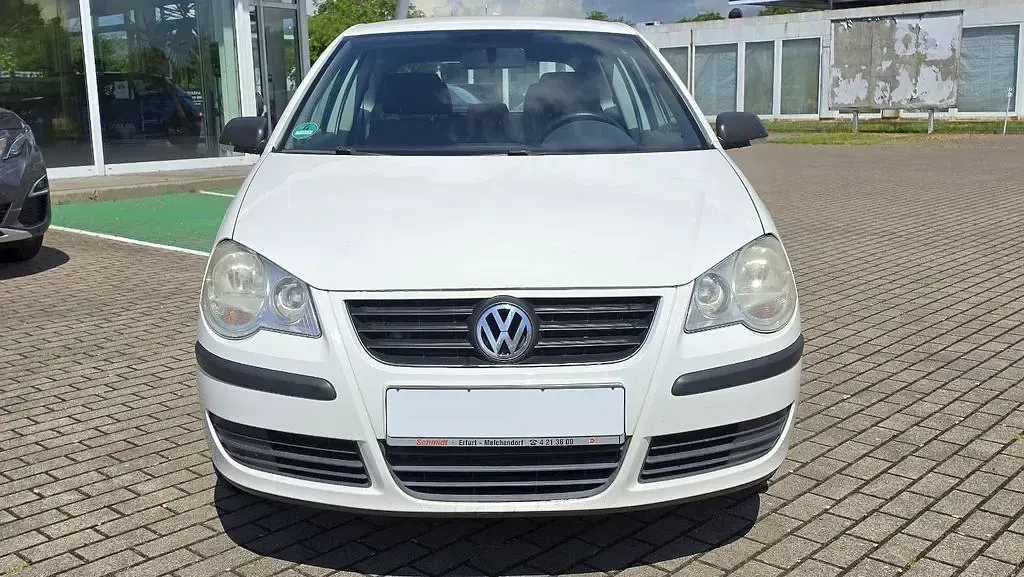 Gebraucht VW Polo Trendline 69 PS (50 kW) 2009 Candyweiss Kleinwagen