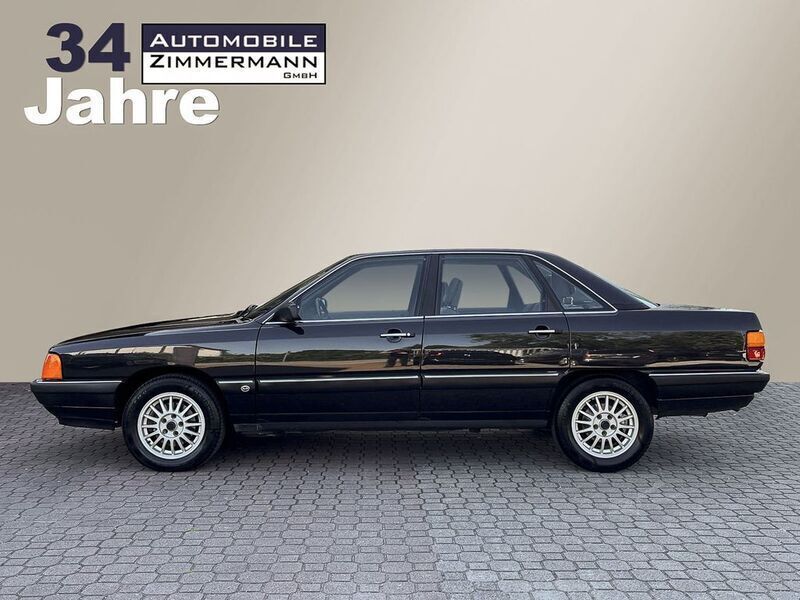 Schwarz Gebraucht 1987 Audi 100 Sport Limousine | 12.950 € - Bild 1/4