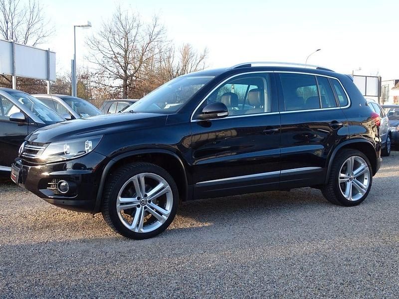 Gebraucht VW Tiguan Style 140 PS (102 kW) 2013 Schwarz SUV