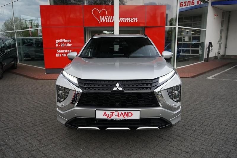 Gebraucht Mitsubishi Eclipse Cross Plus 188 PS (138 kW) 2022 Silber SUV