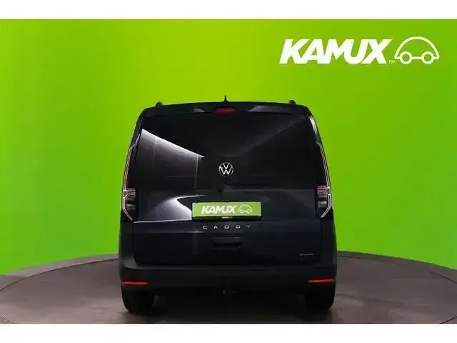 Gebraucht VW Caddy 122 PS (89 kW) 2024 Blau Van / Kleinbus