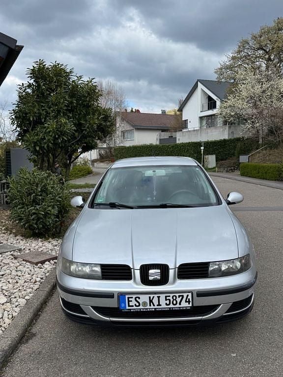 Gebraucht Seat Leon 105 PS (77 kW) 2004 Silber Kleinwagen