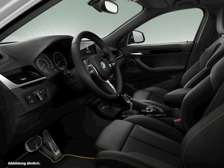 Gebraucht BMW X2 M Sport 190 PS (139 kW) 2022 Alpinweiss SUV