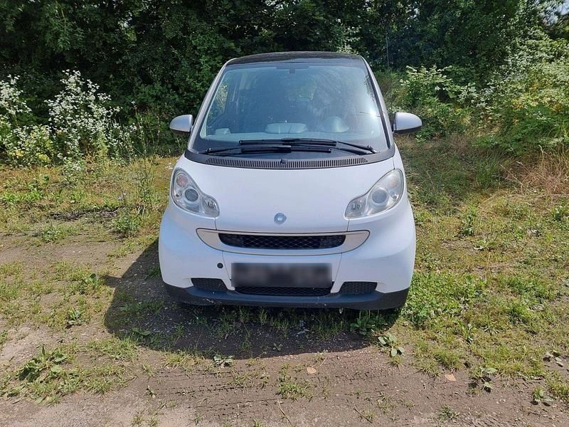 Gebraucht Smart ForTwo Coupé 71 PS (52 kW) 2010 Weiß Coupé