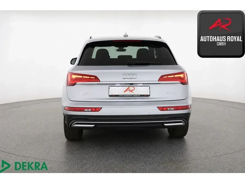 Gebraucht Audi Q5 Business 163 PS (119 kW) 2024 Silber (metallic) SUV
