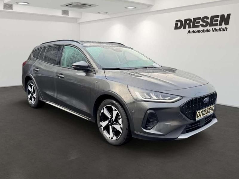 Gebraucht Ford Focus Active X 155 PS (114 kW) 2025 Grau Kombi