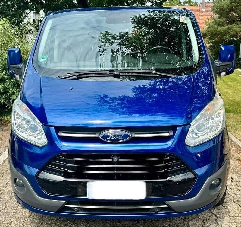 Gebraucht Ford Tourneo 131 PS (96 kW) 2017 Blau Van / Kleinbus