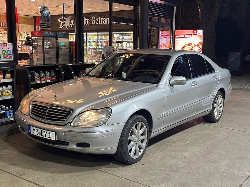 Silber Gebraucht 2000 Mercedes S320 Limousine | 2.499 € (Superpreis) - Bild 1/4