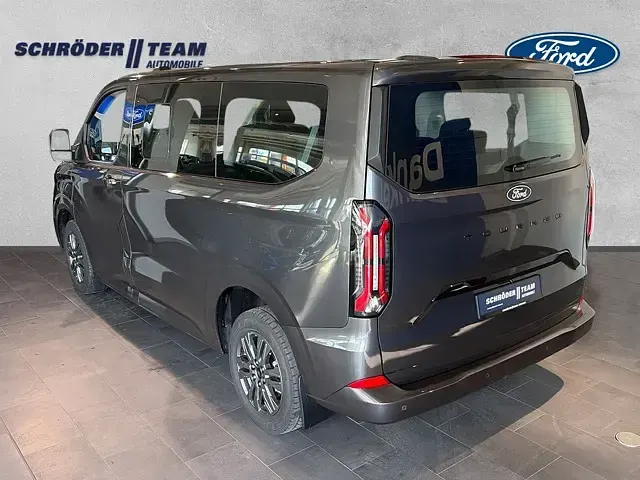 Gebraucht Ford Tourneo Custom Titanium 170 PS (125 kW) 2026 Grau Van