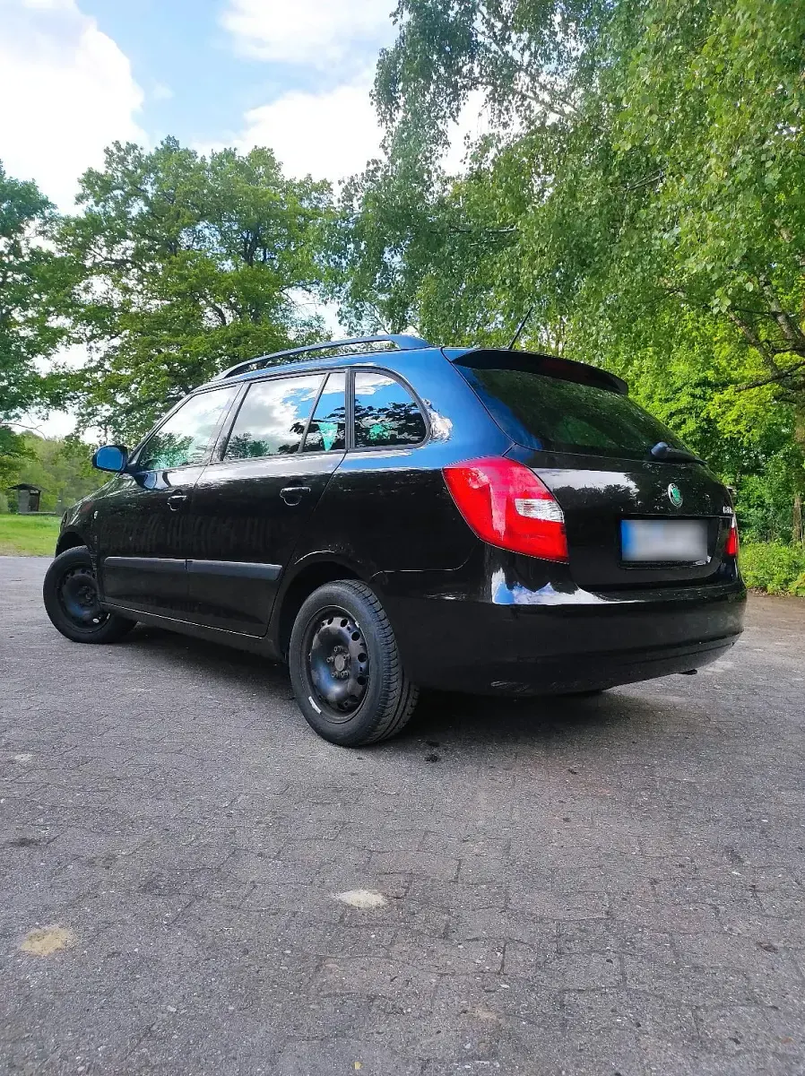Gebraucht Skoda Fabia 90 PS (66 kW) 2011 Schwarz Kombi