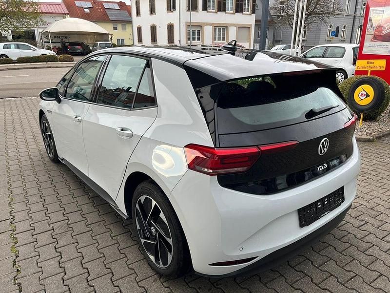 Gebraucht VW ID.3 Pro 106 kW (145 PS) 2021 Weiß Kleinwagen