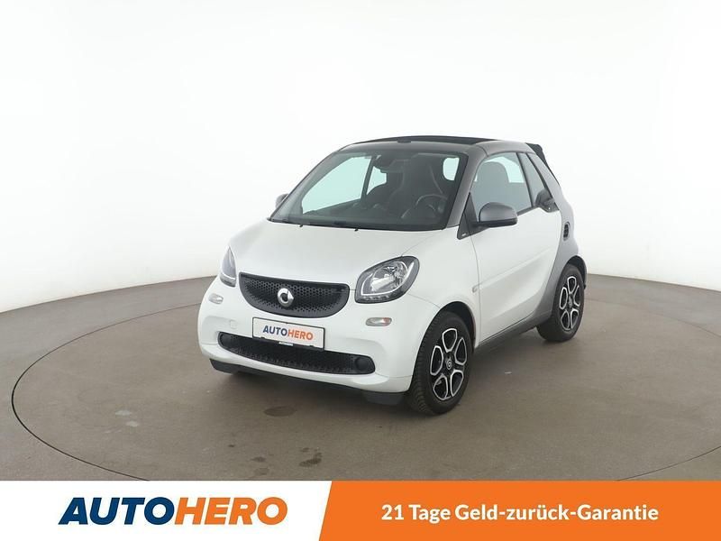 Grau Gebraucht 2017 Smart ForTwo Cabrio Basis Cabrio | 15.750 € (Teuer) - Bild 1/3