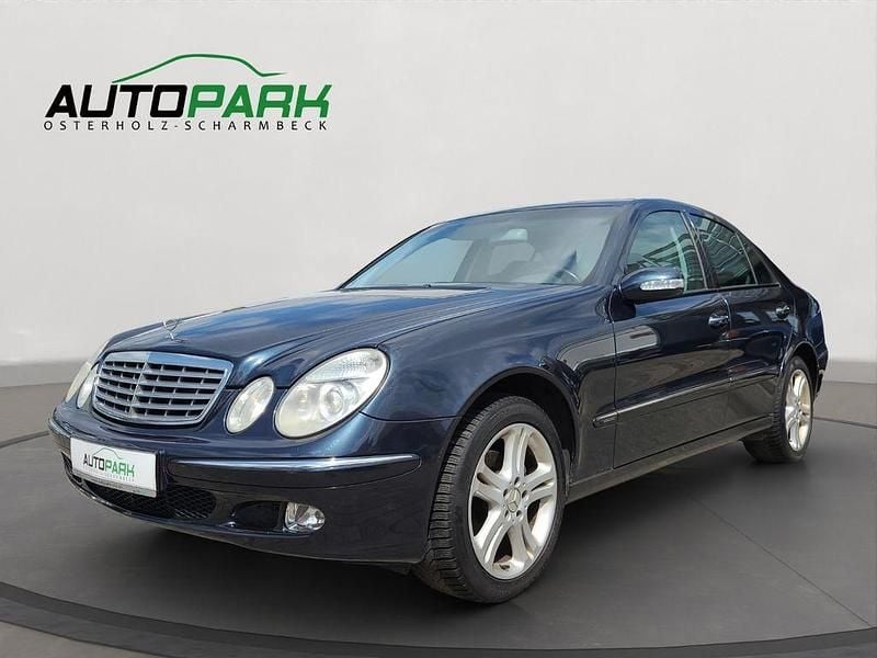 Schwarz Gebraucht 2003 Mercedes E220 Limousine | 2.650 € (Superpreis) - Bild 1/4