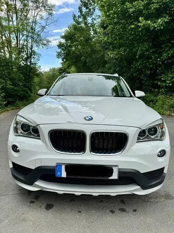 Gebraucht BMW X1 143 PS (105 kW) 2015 Weiß SUV