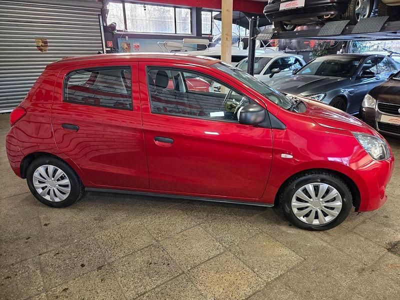 Second-hand Mitsubishi Space Star Classic Collection 71 CP (52 kW) 2014 Roșu Monovolum