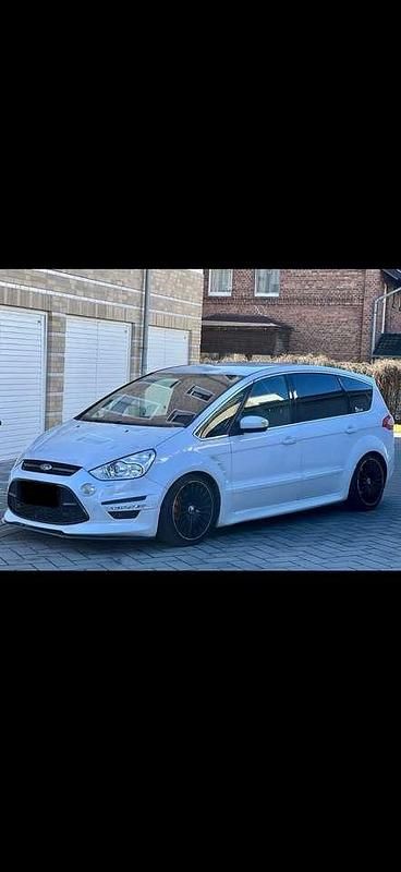 Gebraucht Ford S-MAX Titanium S 163 PS (119 kW) 2014 Weiß Van / Kleinbus
