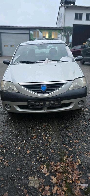 Silber Gebraucht 2006 Dacia Logan Limousine | 599 € (Superpreis) - Bild 1/4