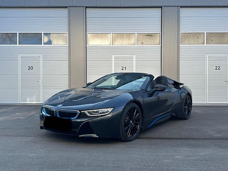 Gebraucht BMW i8 Performance 374 PS (275 kW) 2018 Grau Cabrio
