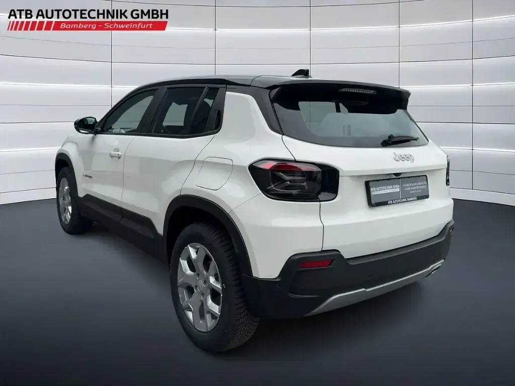 Neu Jeep Avenger Altitude 110 PS (80 kW) 2026 Weiss SUV