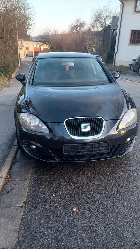 Gebraucht Seat Leon Style 125 PS (91 kW) 2010 Schwarz Kleinwagen