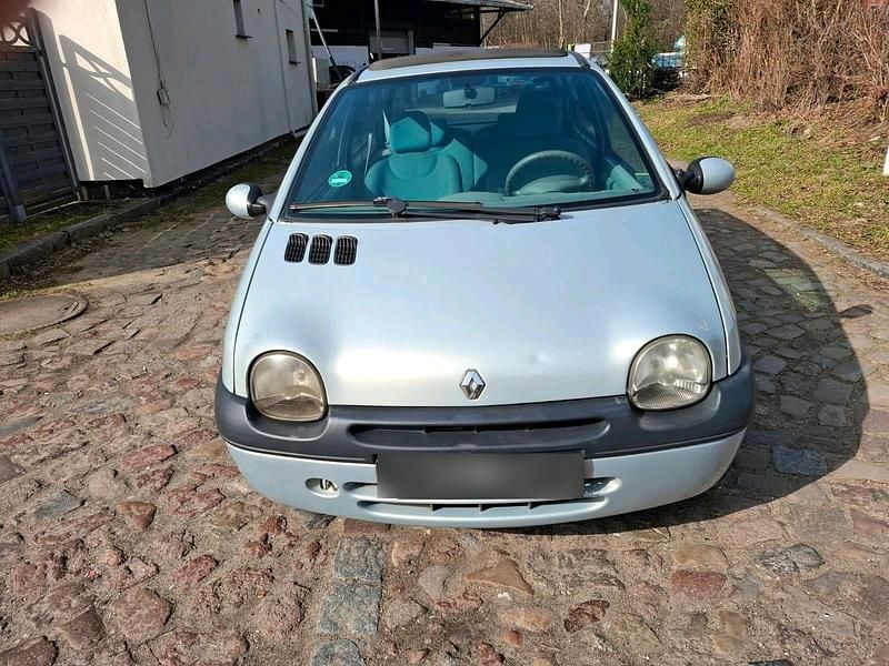 Gebraucht Renault Twingo 58 PS (42 kW) 2002 Silber Kleinwagen