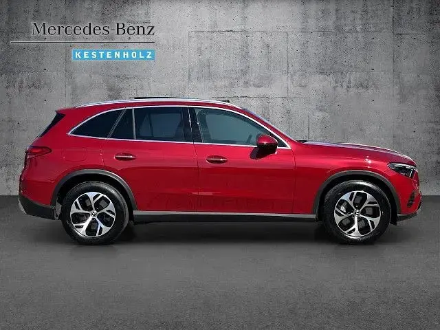 Gebraucht Mercedes GLC300e 313 PS (230 kW) 2024 SUV