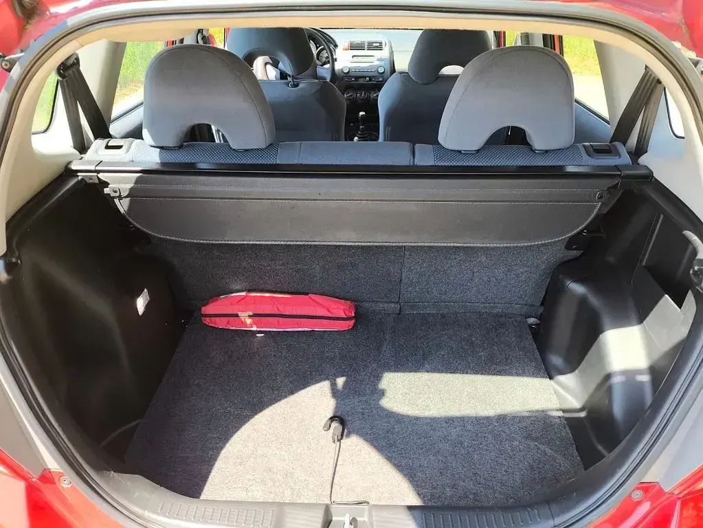 Gebraucht Honda Jazz 83 PS (61 kW) 2004 Rot Kleinwagen