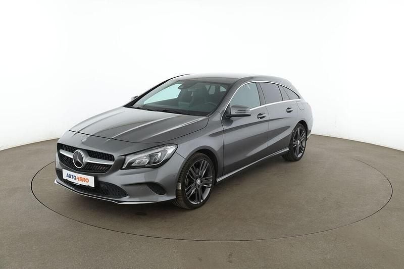 Gebraucht Mercedes CLA220 Shooting Brake Urban 184 PS (135 kW) 2017 Kombi