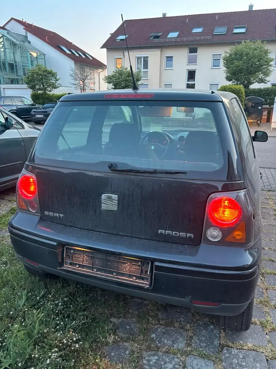 Gebraucht Seat Arosa 60 PS (44 kW) 2004 Schwarz Kleinwagen