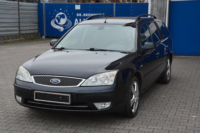 Gebraucht Ford Mondeo 131 PS (96 kW) 2004 Schwarz Kombi