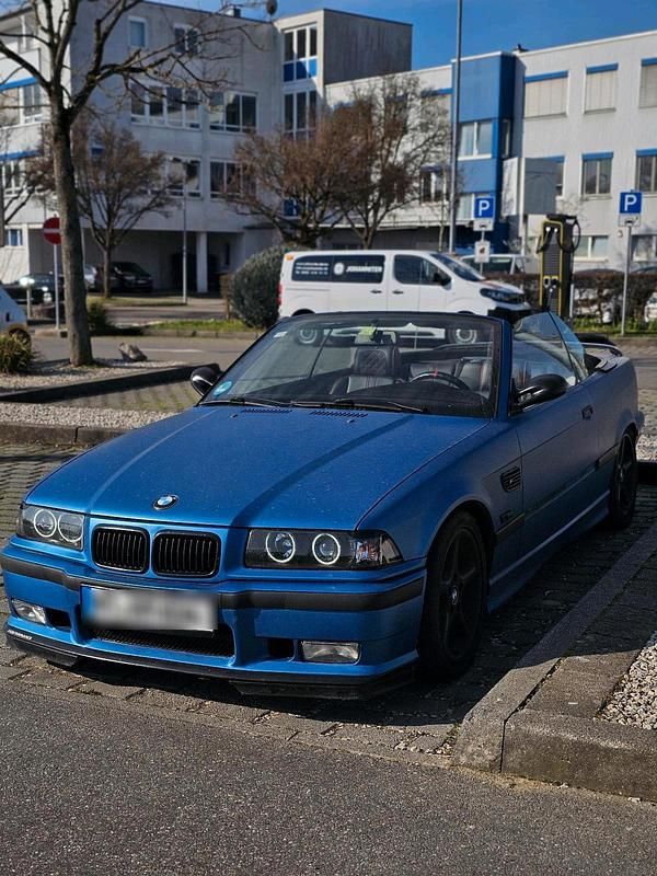 Blau Gebraucht 1995 BMW 318 Cabriolet Cabrio | 6.100 € - Bild 1/4