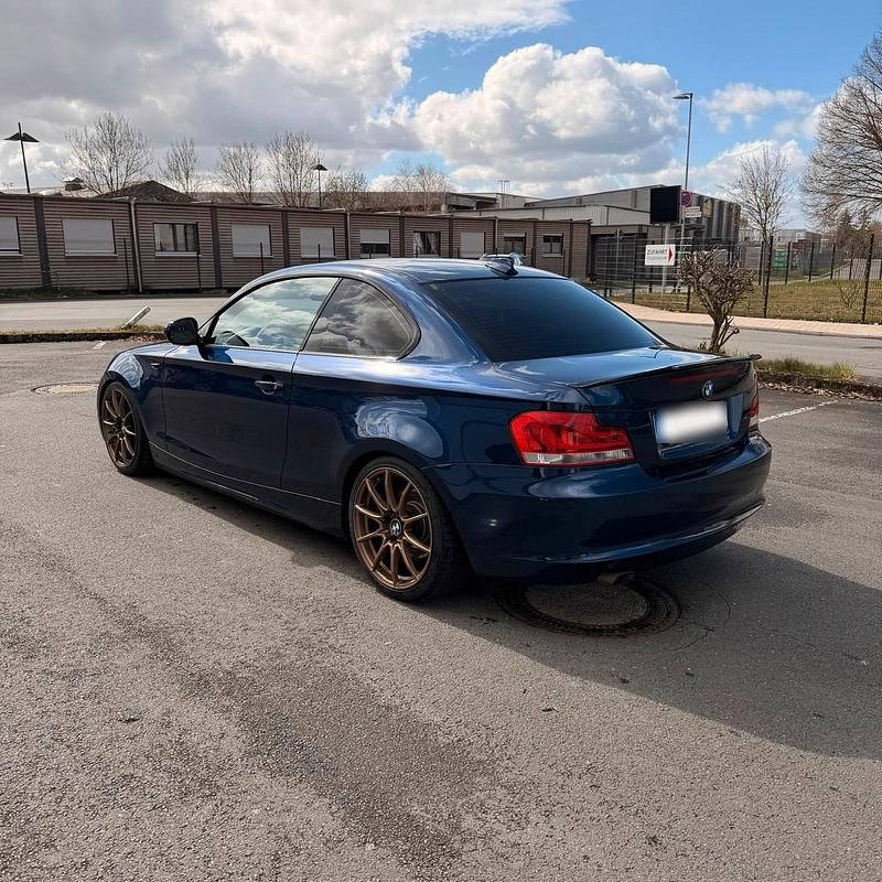 Gebraucht BMW 118 Coupé Advantage 143 PS (105 kW) 2011 Blau Coupé