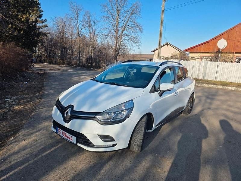Gebraucht Renault Clio IV Life 75 PS (55 kW) 2016 Weiß Limousine
