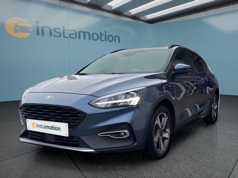 Blau Gebraucht 2021 Ford Focus Active X Limousine | 19.449 € (Superpreis) - Bild 1/4