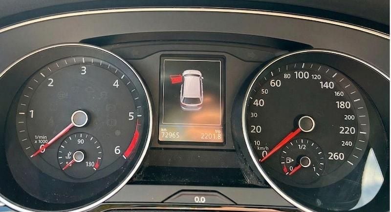 Gebraucht VW Passat Alltrack 190 PS (139 kW) 2019 Grau Kombi
