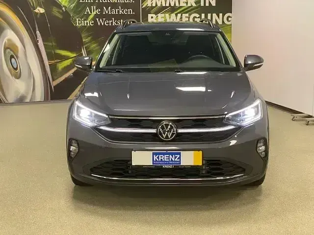 Gebraucht VW Taigo Life 150 PS (110 kW) 2025 Grau SUV