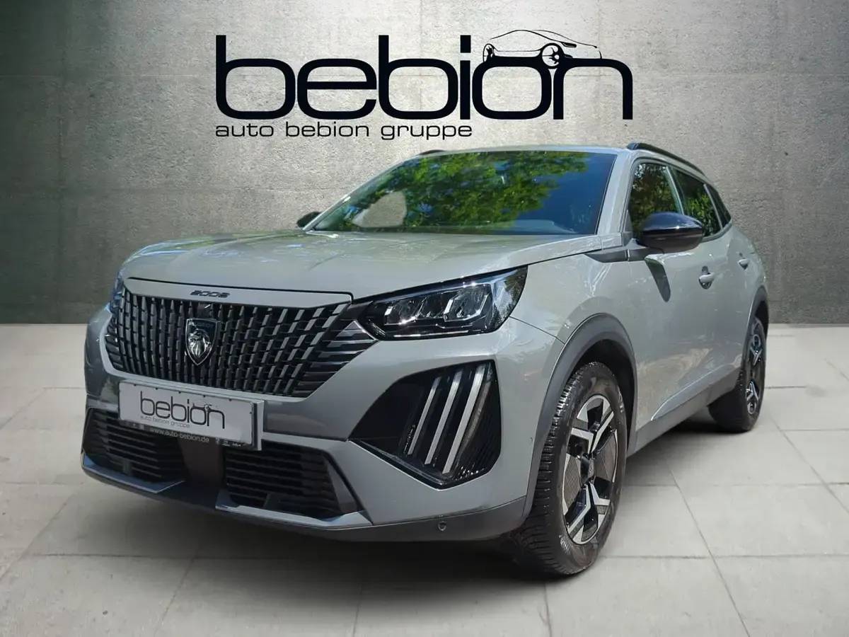 Gebraucht Peugeot 2008 Allure 131 PS (96 kW) 2024 SUV