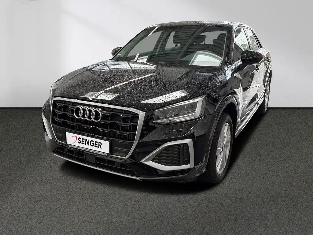 Gebraucht Audi Q2 Advanced Plus 110 PS (80 kW) 2023 Brillantschwarz SUV