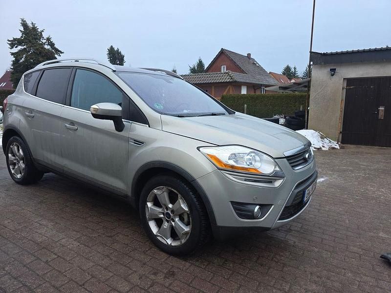 Grau Gebraucht 2009 Ford Kuga Titanium SUV | 5.400 € (Fairer Preis) - Bild 1/4