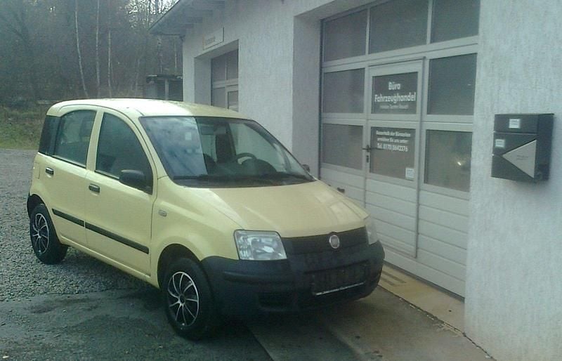 Gelb Gebraucht 2009 Fiat Panda Kleinwagen | 550 € (Superpreis) - Bild 1/4