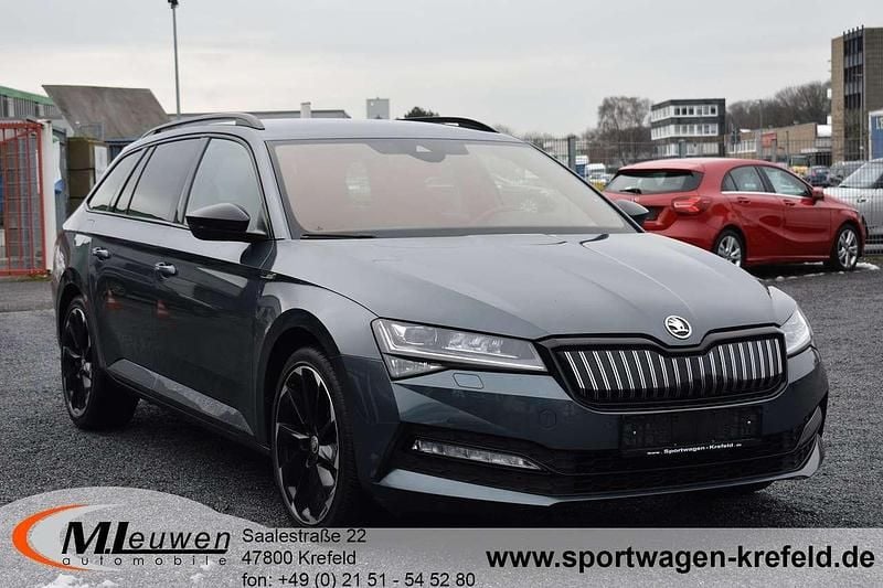 Gebraucht Skoda Superb SportLine 218 PS (160 kW) 2020 Quarzgrau metallic Kombi