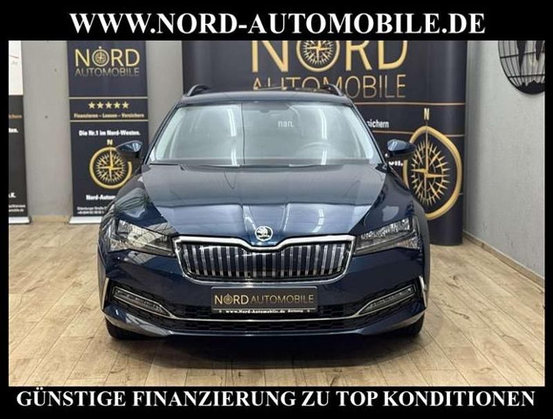 Gebraucht Skoda Superb Ambition 218 PS (160 kW) 2020 Lavablau metallic (metallic) Kombi